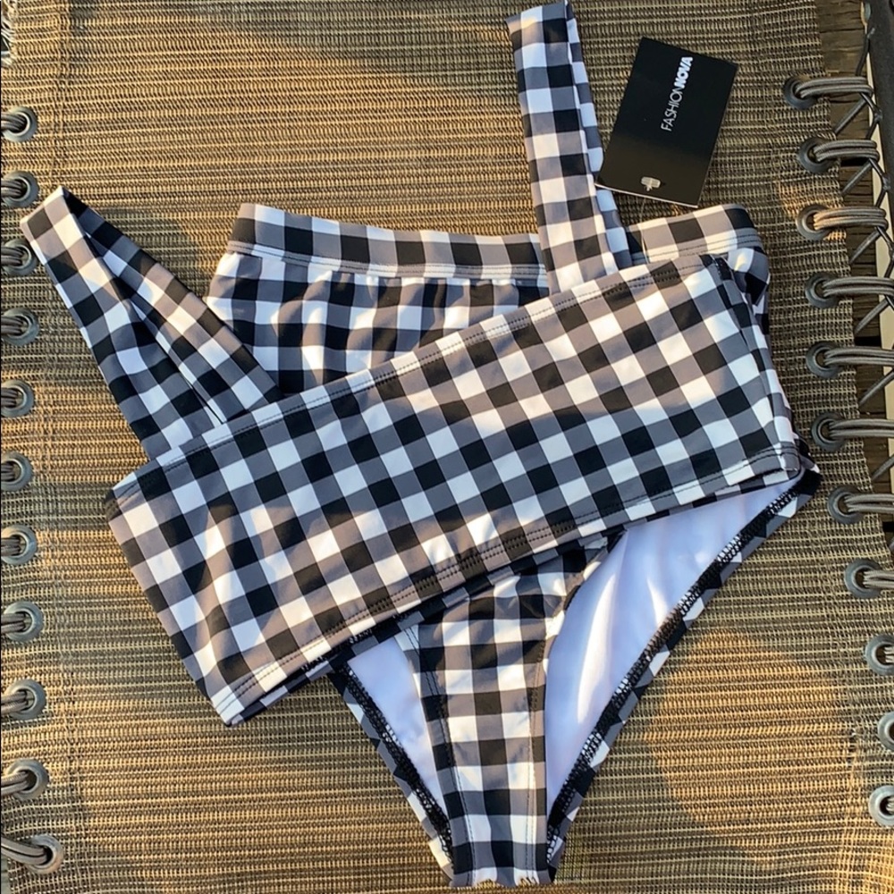 Bathing suit